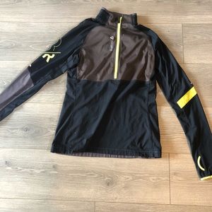 Reebok Woman’s Half Zip Athletic Top